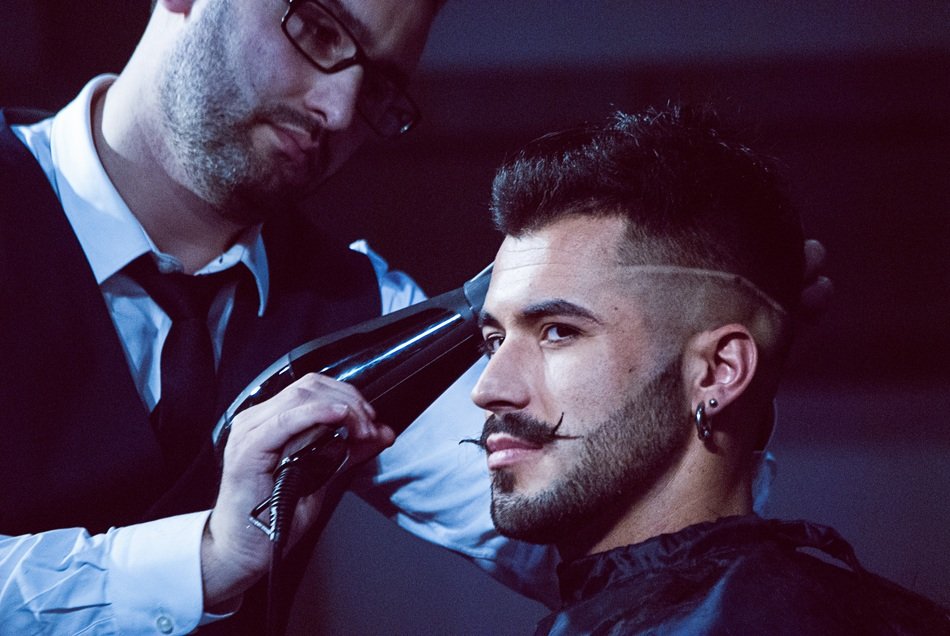 parehmaher blows hair