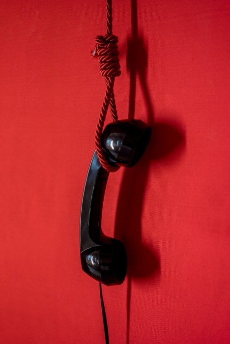 handset in loop