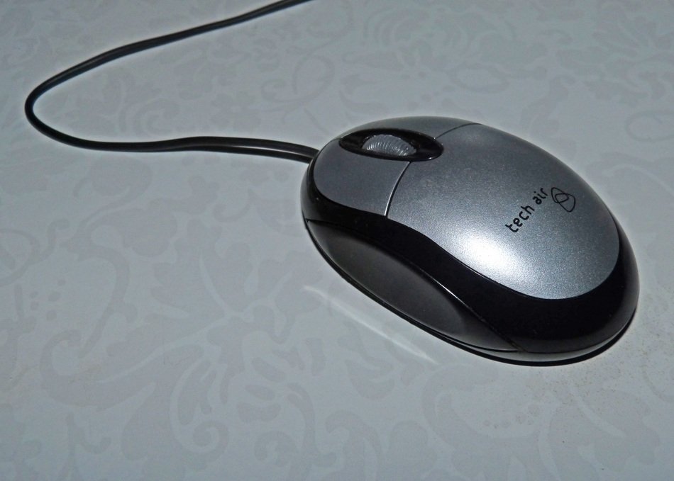Mouse computing with wire