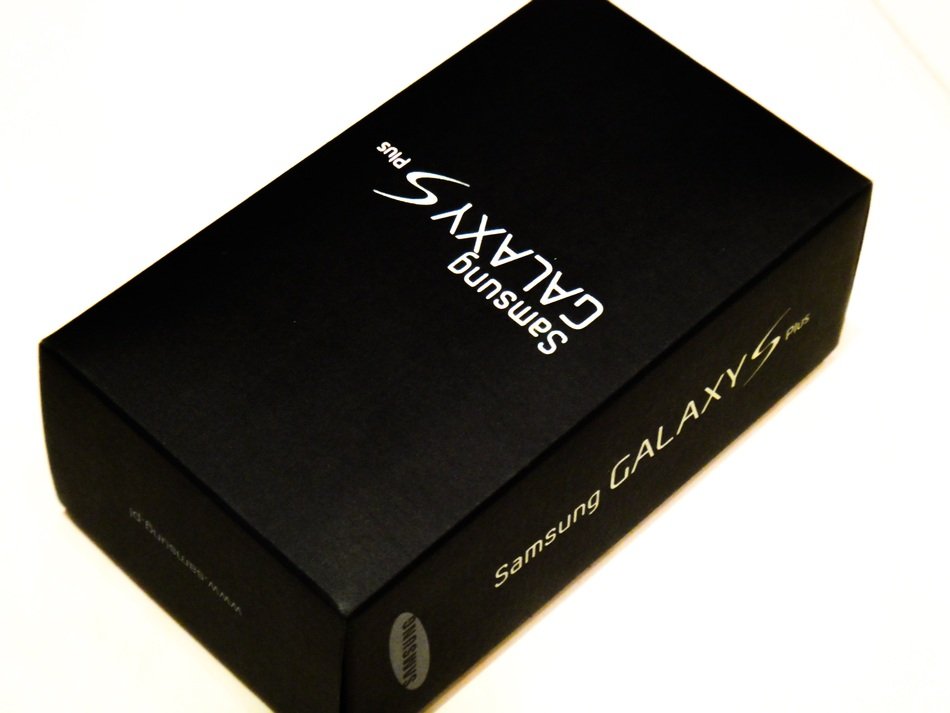 Box of Samsung Galaxy S Plus
