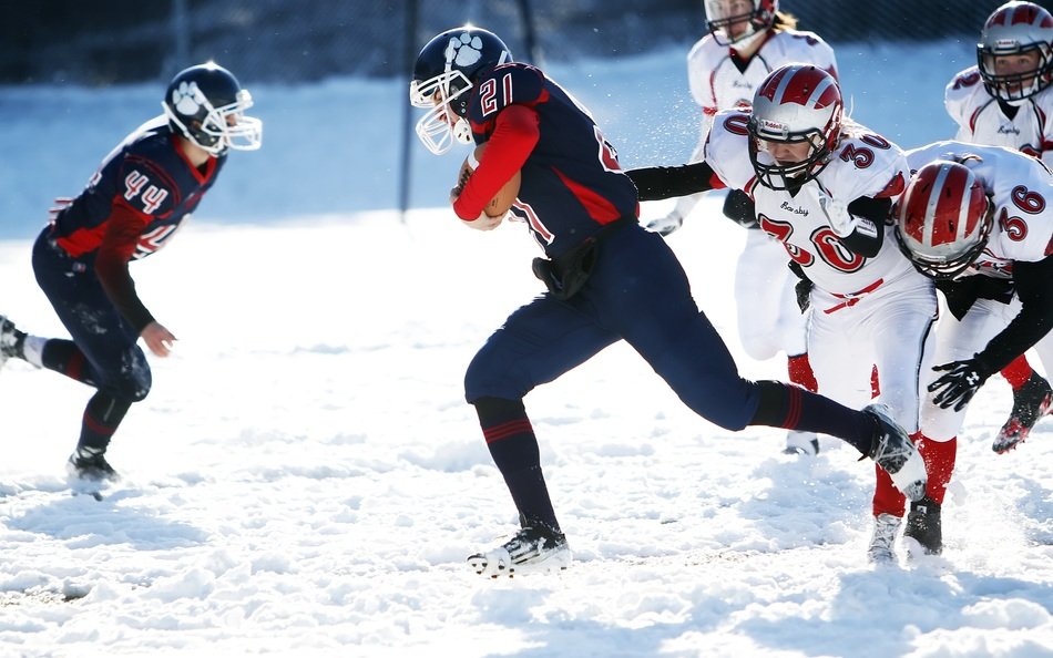 American football on the snow