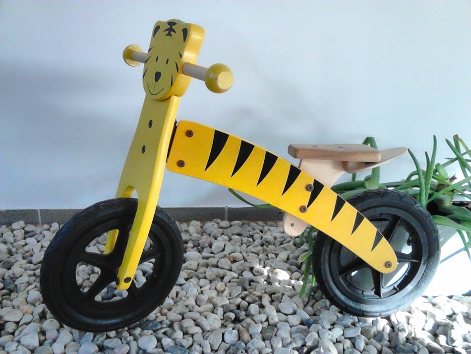 wooden tiger runbike