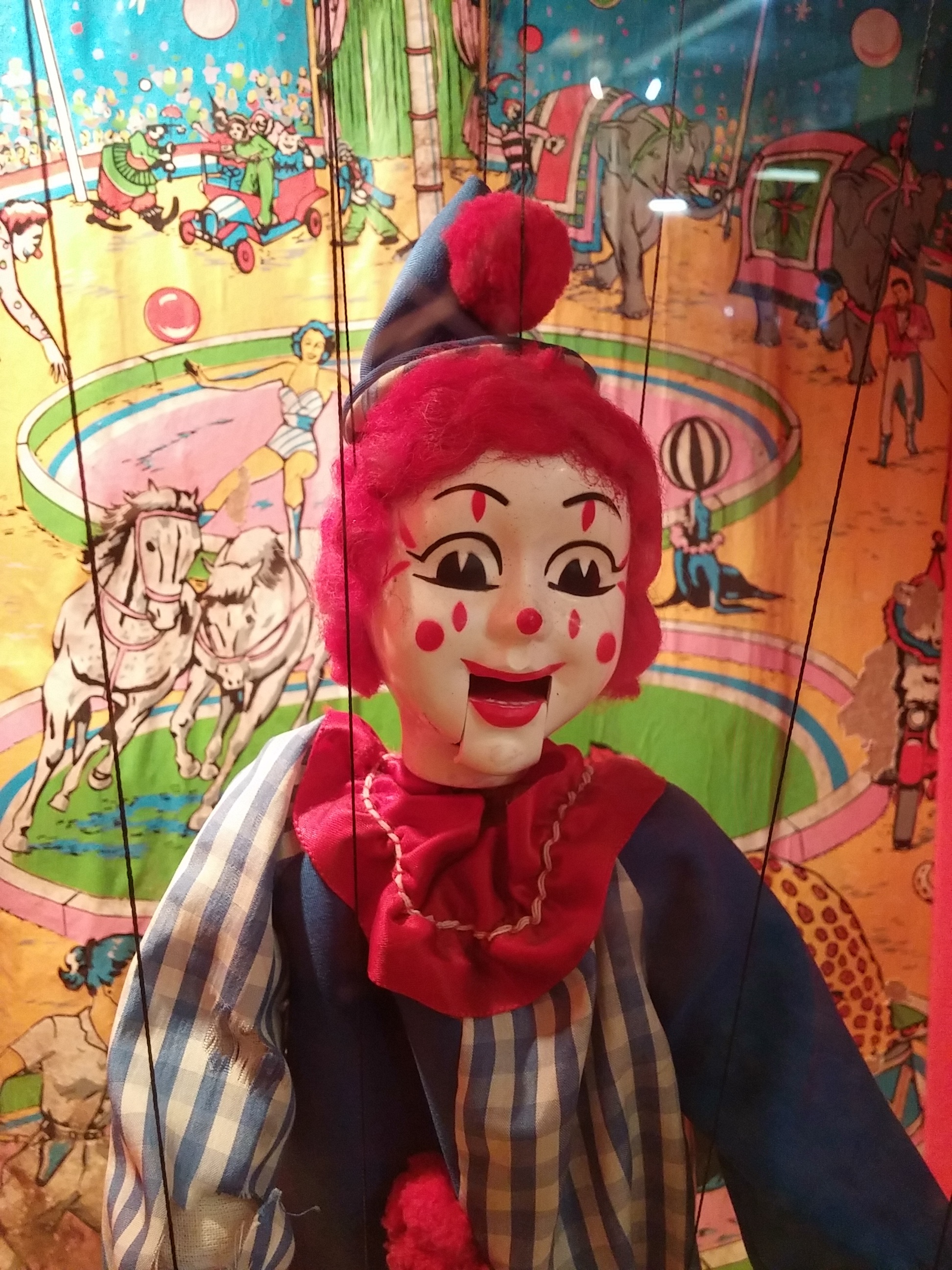 Happiness Clown free image download