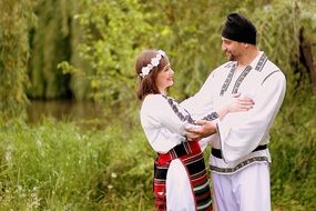 couple in national romanian costumes