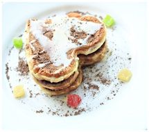 pancakes with toppings