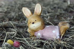 Small easter bunny statue
