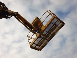 Lift High