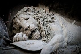 sleeping lion statue in Lucerne, Switzerland