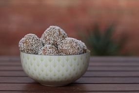 Protein balls in the bowl