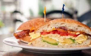 Sandwich with egg and avocado