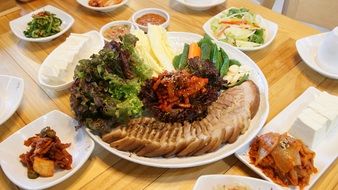 traditonal korean meal