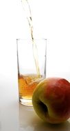 apple Juice and red apple