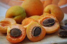 halved apricots with seeds
