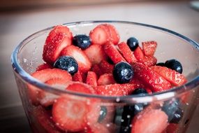 blueberry and strawberry salad