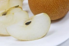 Sliced pears