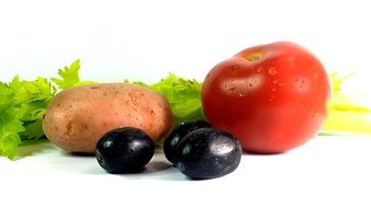 Tomato and Olive and Salad and Potato