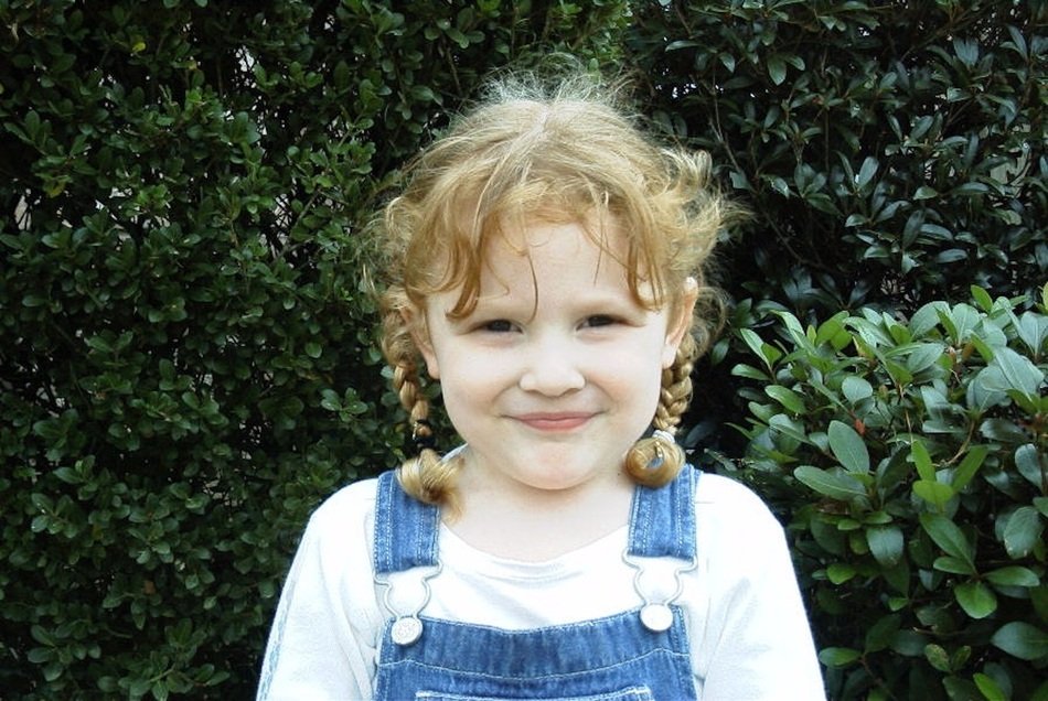 funny small Girl