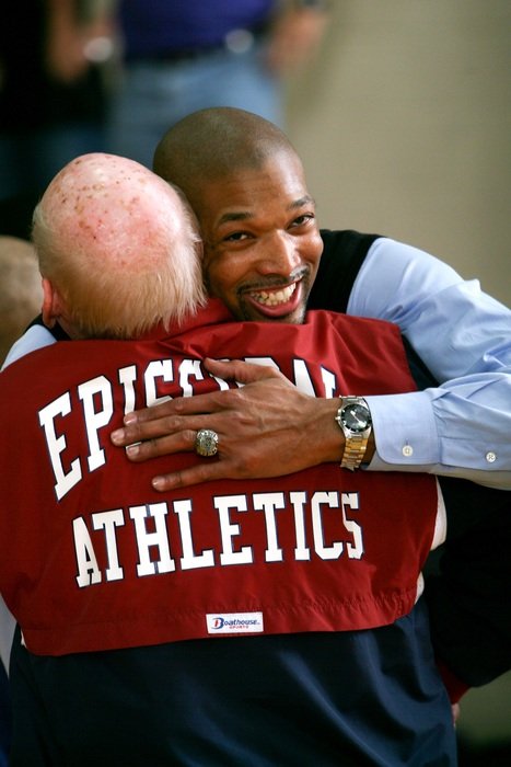 hugs of players after victory