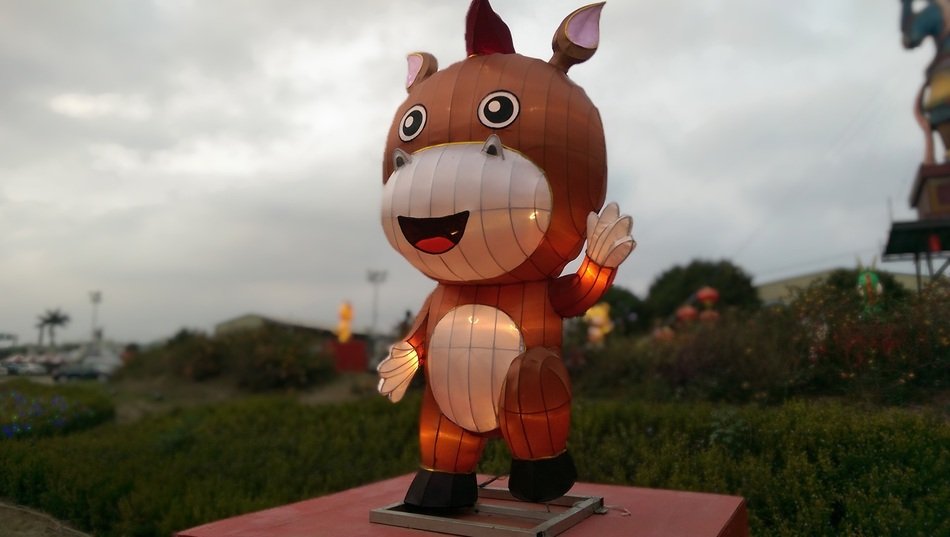 the figure of the animal at the lantern festival