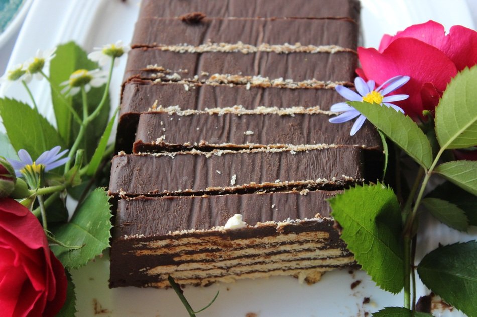 Cake with the decorations