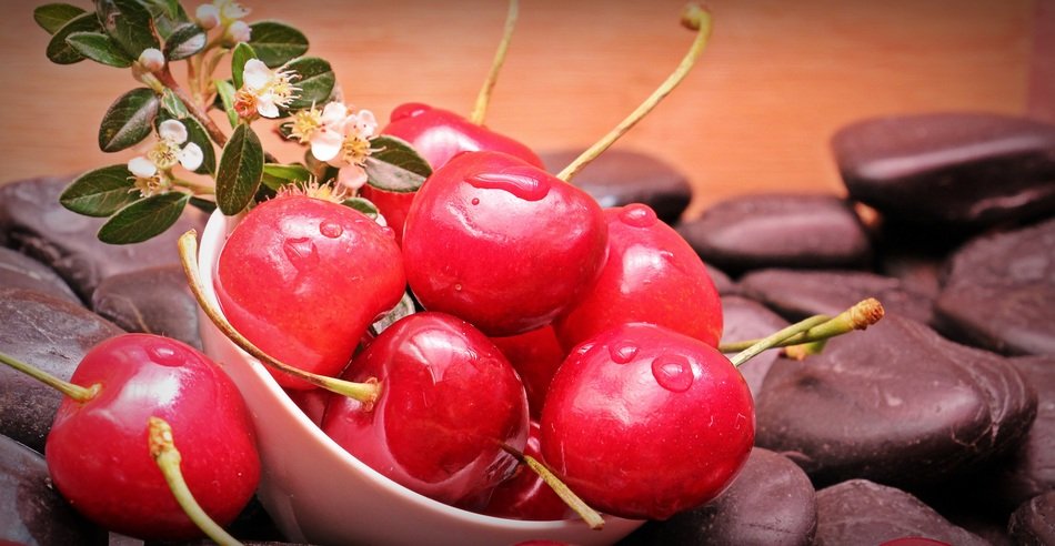 juicy cherries and lots of chocolate