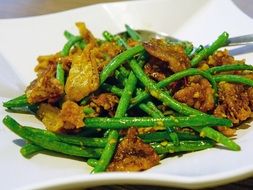 stewed eggplant with green beans