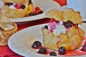cream puff with berries