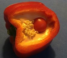 red bell pepper cutaway