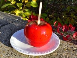 incredible Candy Apple