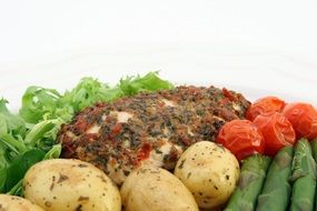 steamed chicken with spices and vegetables