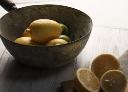 lemons in a pan