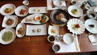 traditional Korean meal
