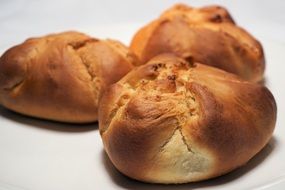 Sweet yeast biscuits is baked in oven