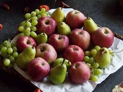 apples, pears and grapes