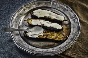 aubergine with yogurt