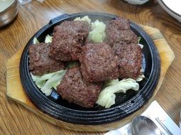 Damyang Tteok-galbi, Korean beef dish