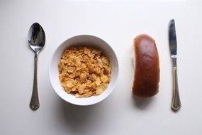 Breakfast, Bread and corn flakes