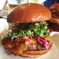 Fresh Cheeseburger