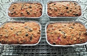 Light Christmas Cake