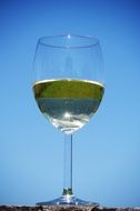 glass on white wine