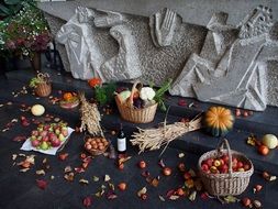 autumn Thanksgiving table decoration