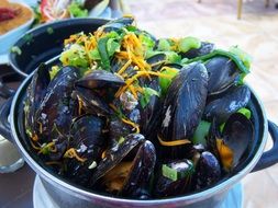 mussels in a plate