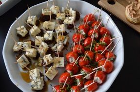 delicious party snacks