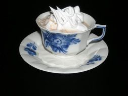 Cocoa Cup with cream