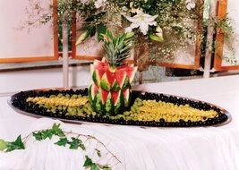 cold plate with fruits
