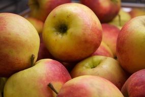 yellow apples with red sides