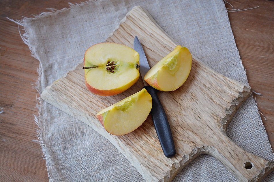 cut apple on a cutting board