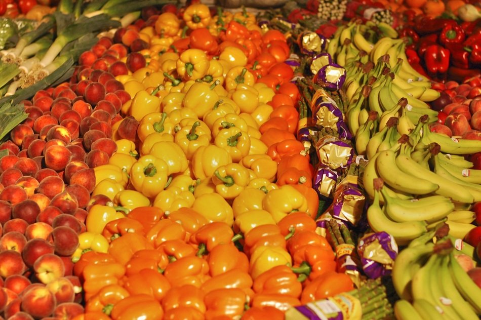 mix of fruits and vegetables