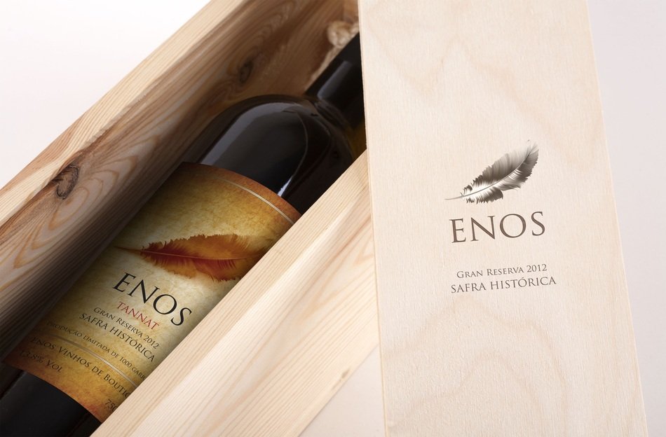 Wine Bottle enos