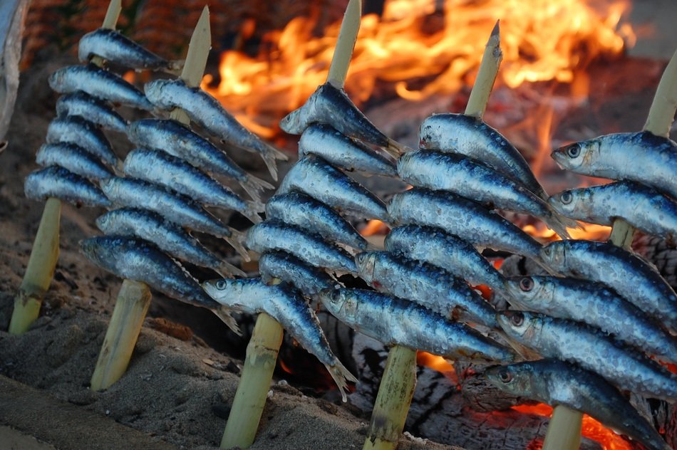 grilling of sardines in Spain